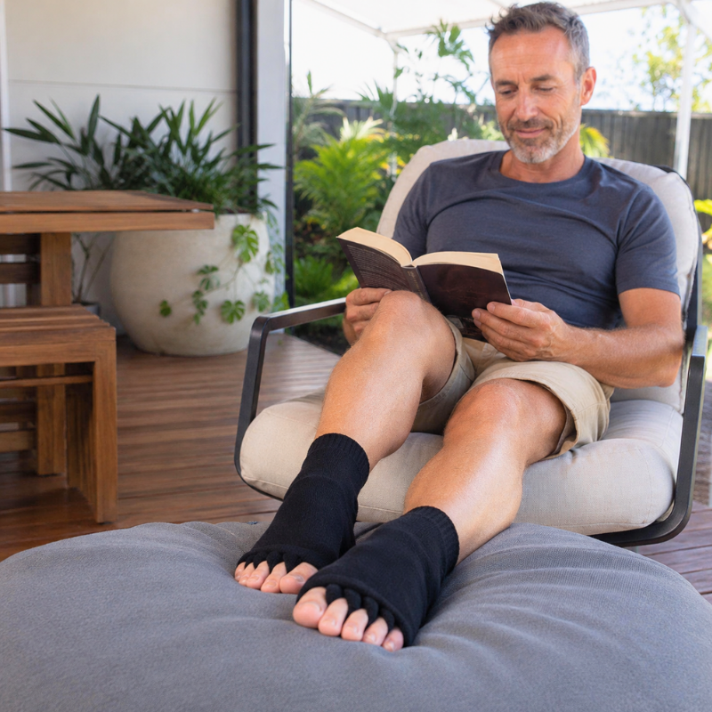 Restraight™ RelaxToe Alignment Socks - view 7
